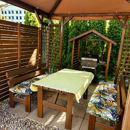 Mieszkanie Na Wylacznosc Do 10 Osob Ogrod & Grill