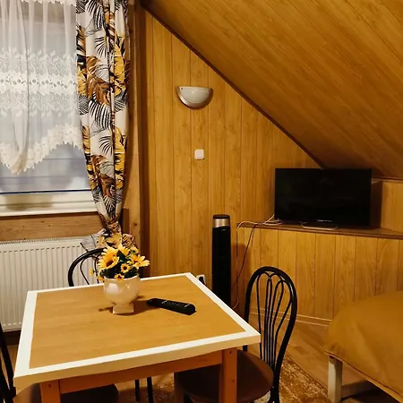 Mieszkanie Na Wylacznosc Do 10 Osob Ogrod & Grill Apartment